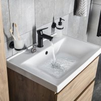 Lotta umyvadlová páková baterie, černá