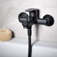 Lotta nástěnná vanová baterie, černá