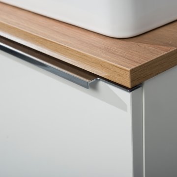 Mereo Mailo, koupelnová skříňka 121 cm, chrom madlo